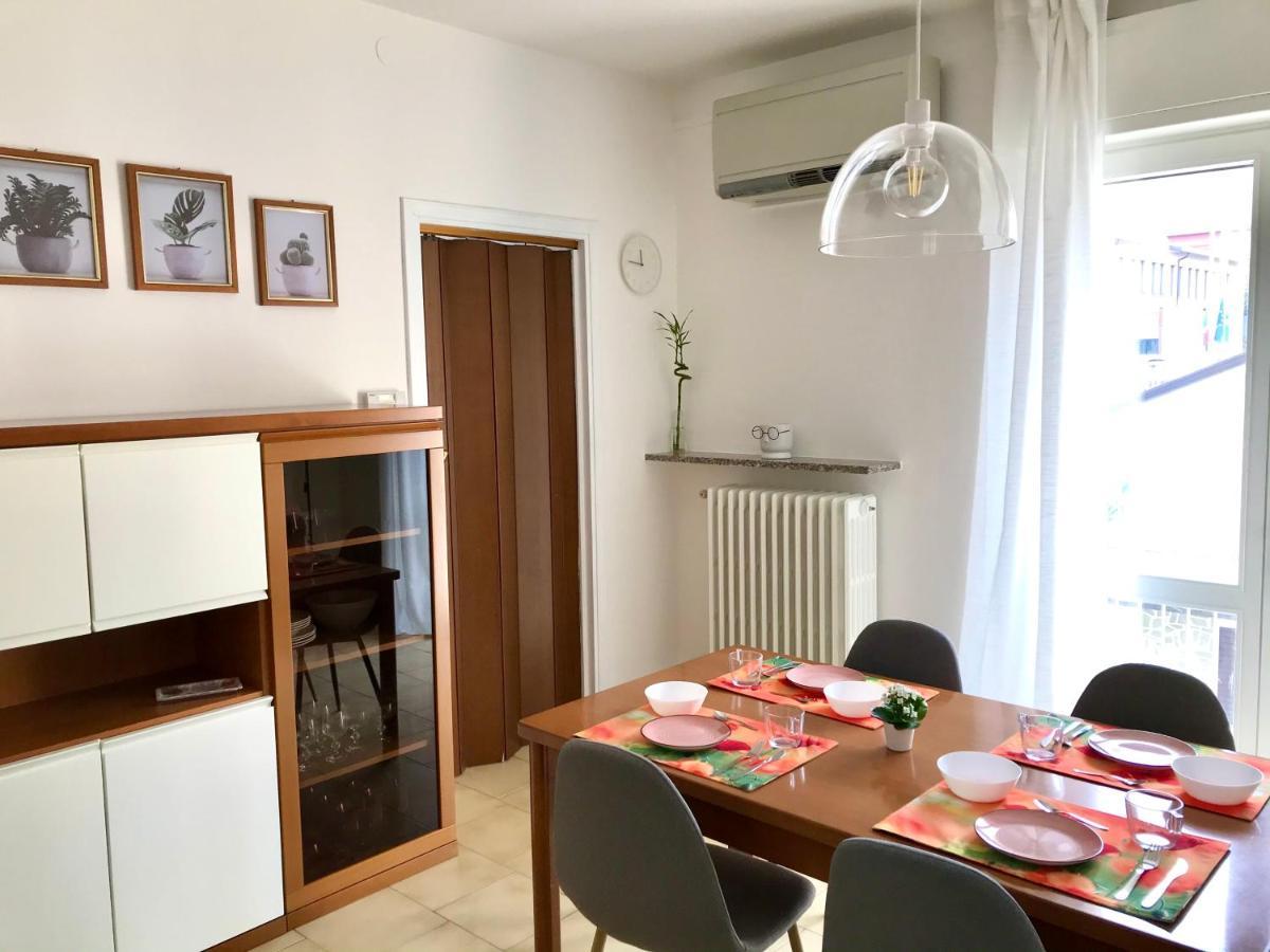 Iuli Lake Home Tra Lago E Montagna Olginate 外观 照片