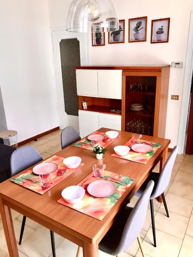 Iuli Lake Home Tra Lago E Montagna Olginate 外观 照片