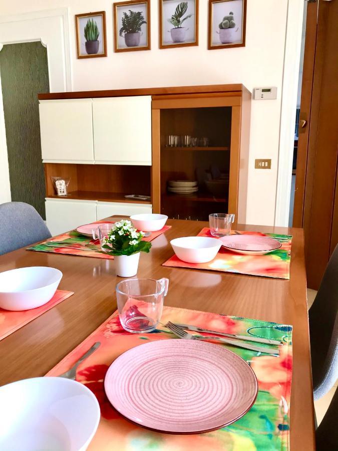 Iuli Lake Home Tra Lago E Montagna Olginate 外观 照片